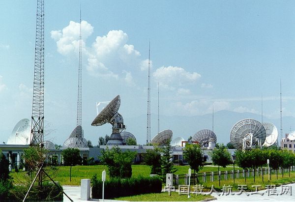 新疆喀什衛星測控站擴建工程選用色多多福利导航牌線纜